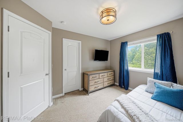 1636 Arbor View Lane, Oceola Township, MI 48843