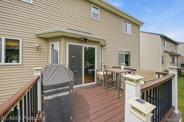 1636 Arbor View Lane, Oceola Township, MI 48843