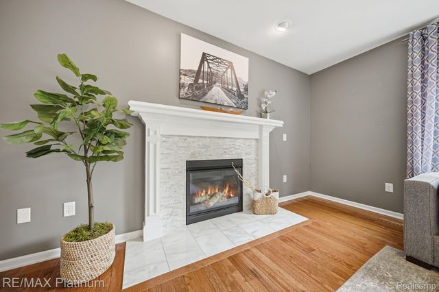 1636 Arbor View Lane, Oceola Township, MI 48843