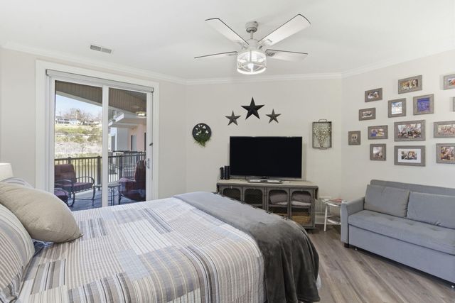 9207 Branson Landing Boulevard 207, Branson, MO 65616