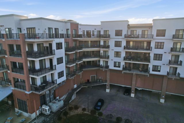 9207 Branson Landing Boulevard 207, Branson, MO 65616