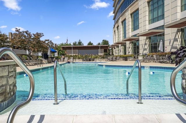 9207 Branson Landing Boulevard 207, Branson, MO 65616