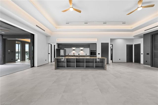 6 NW 32nd PL, Cape Coral, FL 33993