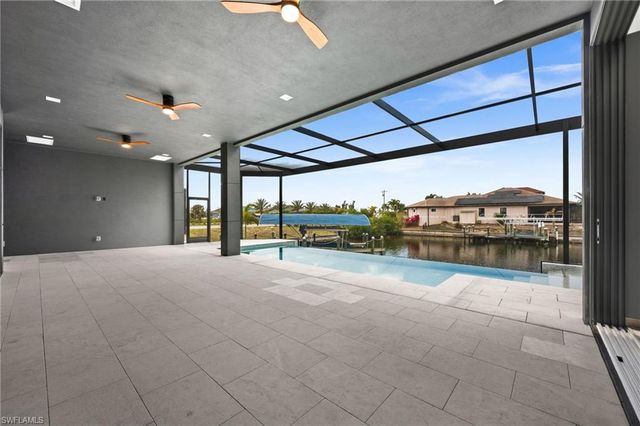 6 NW 32nd PL, Cape Coral, FL 33993
