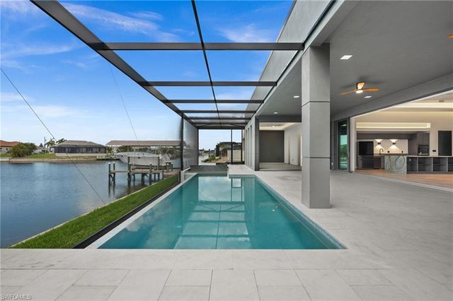 6 NW 32nd PL, Cape Coral, FL 33993