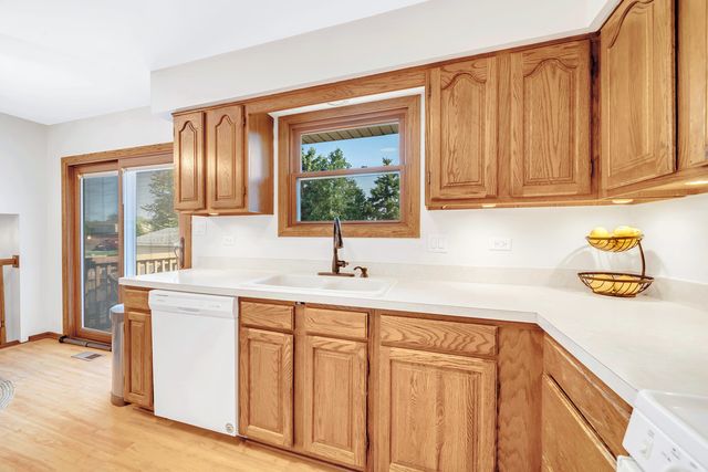 5118 W 112th Place, Alsip, IL 60803