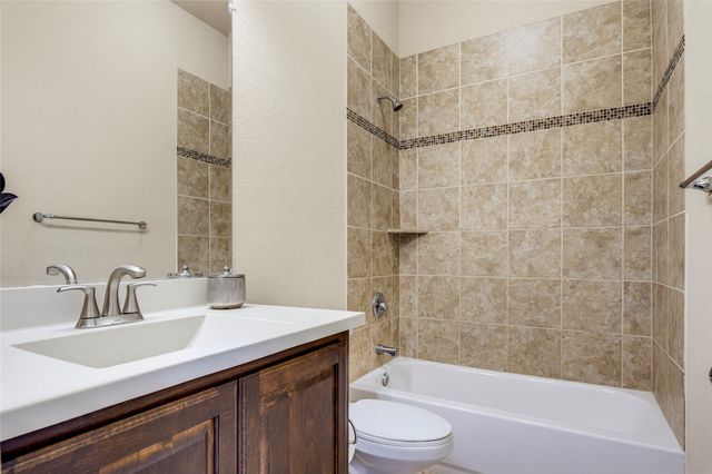 5928 Silverton Avenue, Mckinney, TX 75070