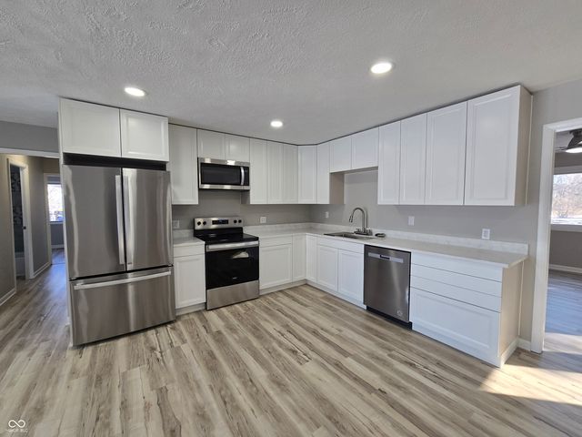 7741 Indian Lake Road, Indianapolis, IN 46236