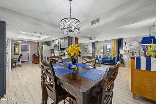 9694 W PURDUE Avenue, Peoria, AZ 85345