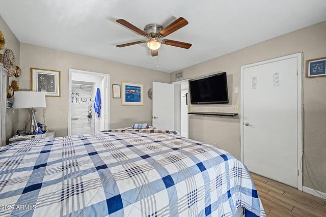 9694 W PURDUE Avenue, Peoria, AZ 85345