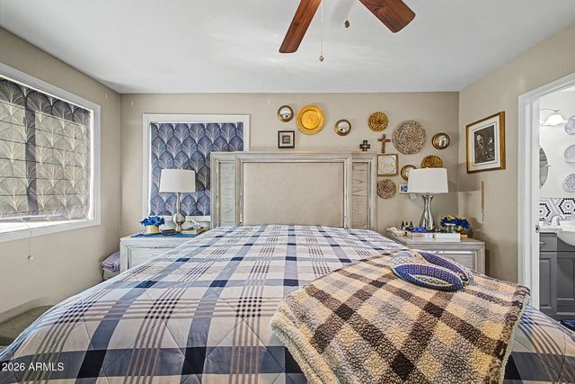 9694 W PURDUE Avenue, Peoria, AZ 85345