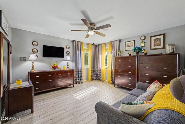 9694 W PURDUE Avenue, Peoria, AZ 85345