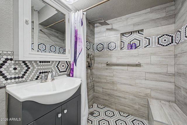 9694 W PURDUE Avenue, Peoria, AZ 85345