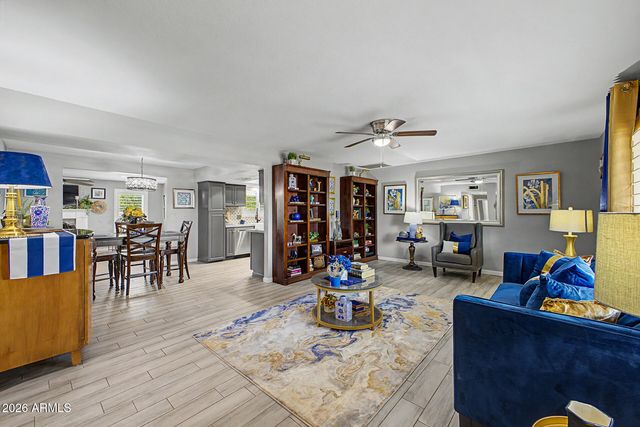 9694 W PURDUE Avenue, Peoria, AZ 85345