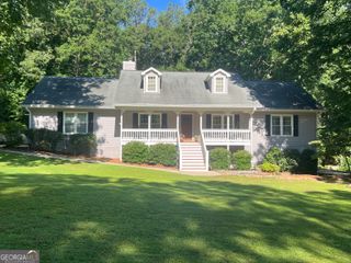 155 Little Creek Drive, Sharpsburg, GA 30277