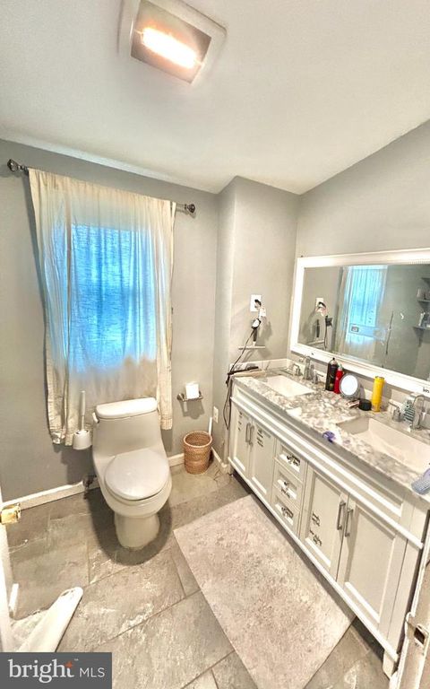 4 ABBEY PL, HAMILTON, NJ 08610 — photo 4