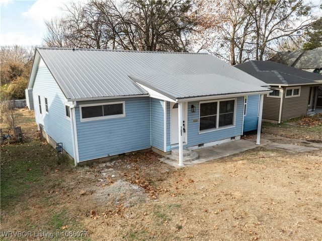 705 N 41st Street, Fort Smith, AR 72903