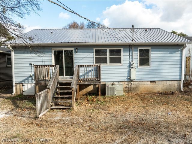 705 N 41st Street, Fort Smith, AR 72903