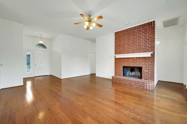 1422 Greenwich Drive, Allen, TX 75013