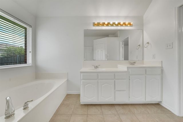 1422 Greenwich Drive, Allen, TX 75013