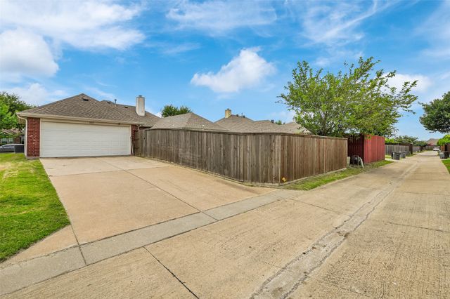 1422 Greenwich Drive, Allen, TX 75013