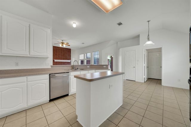 1422 Greenwich Drive, Allen, TX 75013