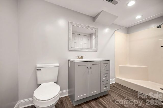 220 Roberson Road, Forest City, NC 28043
