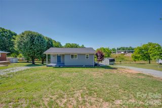 220 Roberson Road, Forest City, NC 28043