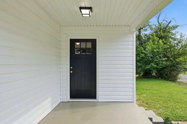 2636 N Orchard Knob Avenue, Chattanooga, TN 37406