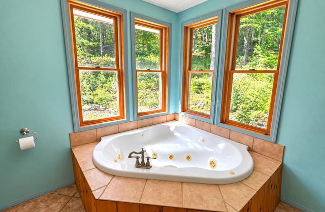 1725 Shaftsbury Hollow Road, Shaftsbury, VT 05262