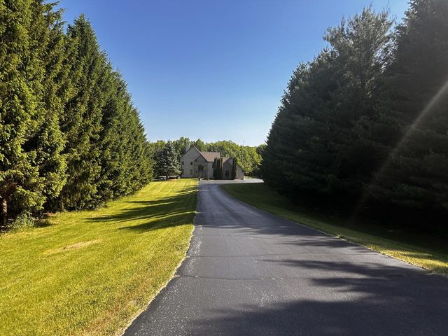 W1780 Auburn-Ashford DRIVE, Campbellsport, WI 53010