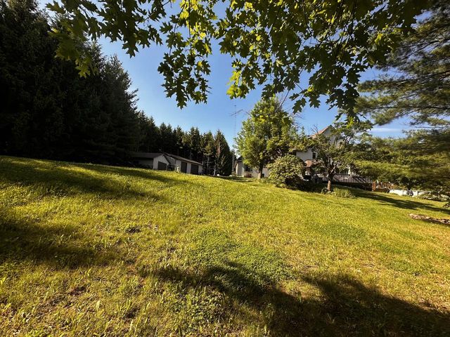 W1780 Auburn-Ashford DRIVE, Campbellsport, WI 53010