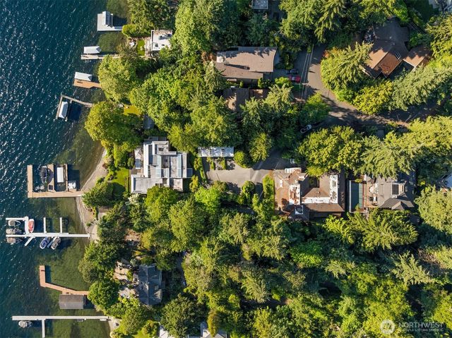 4889 Forest Avenue SE, Mercer Island, WA 98040