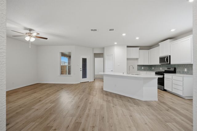 605 Florence Way, Anna, TX 75409