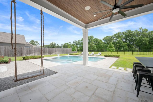 10523 Manchac Reserve Dr, Baton Rouge, LA 70817