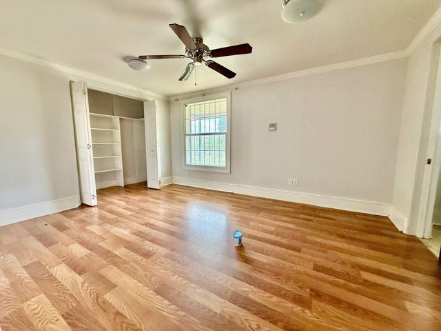 1260 CR 236 E., Henderson, TX 75652