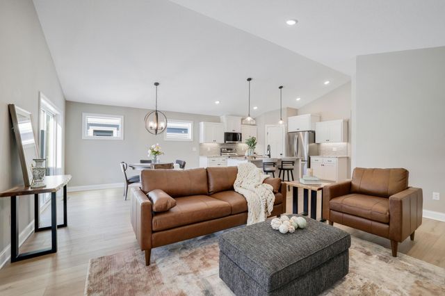 10022 177th Ave NW, Elk River, MN 55330