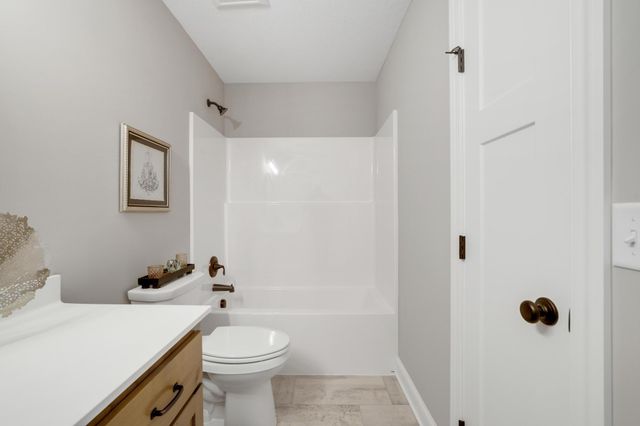 10022 177th Ave NW, Elk River, MN 55330