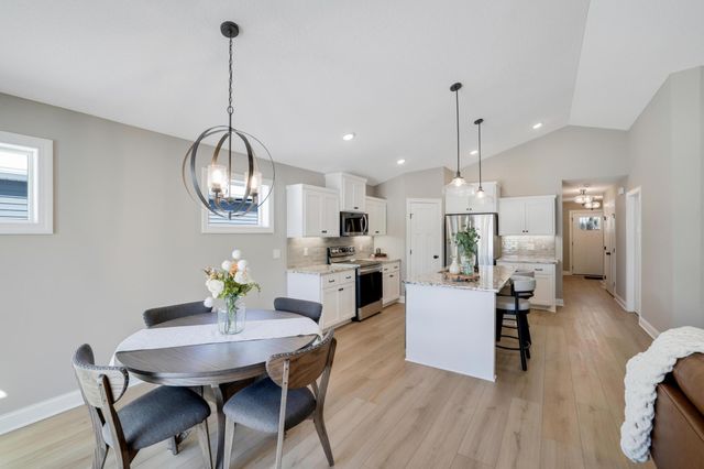 10022 177th Ave NW, Elk River, MN 55330