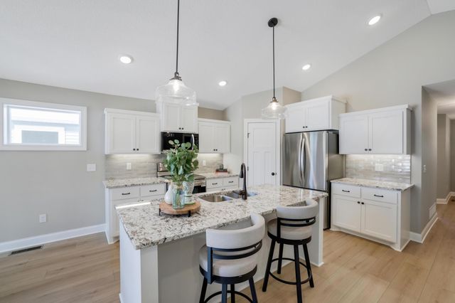 10022 177th Ave NW, Elk River, MN 55330