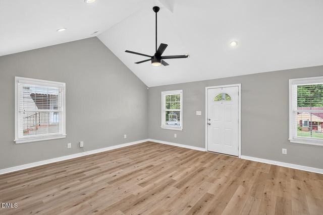 1507 Robinhood Road, Durham, NC 27701