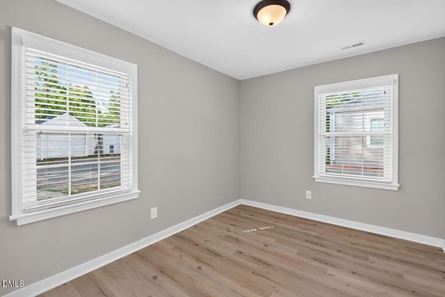 1507 Robinhood Road, Durham, NC 27701