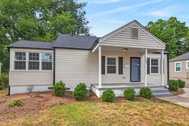 1507 Robinhood Road, Durham, NC 27701