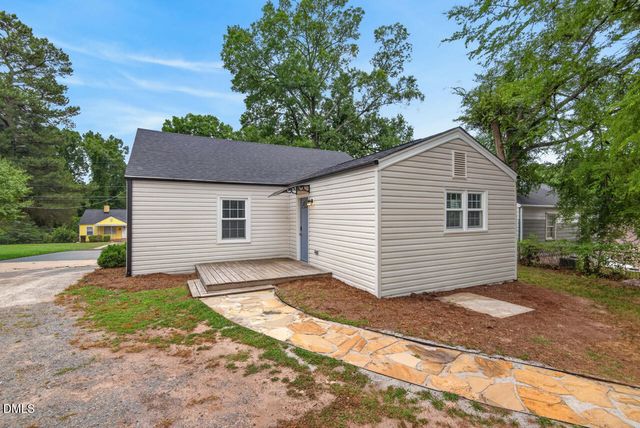1507 Robinhood Road, Durham, NC 27701