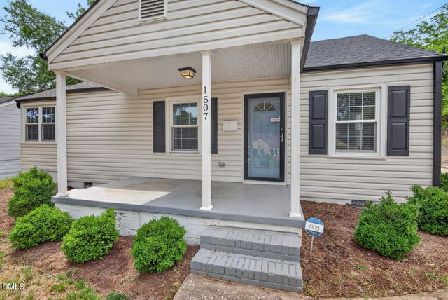 1507 Robinhood Road, Durham, NC 27701
