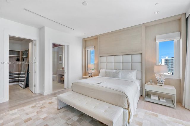 102 24th St PH-1612, Miami Beach, FL 33139