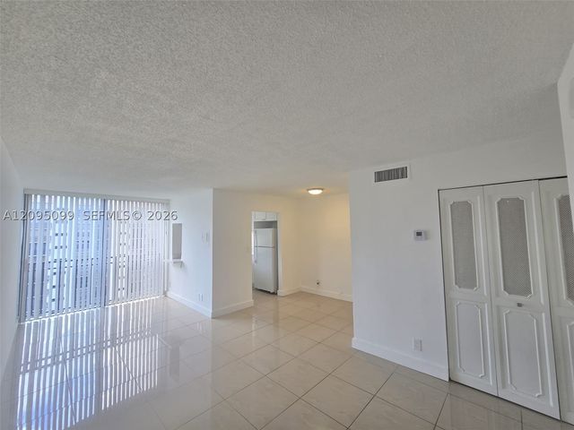 17011 N Bay Rd 815, Sunny Isles Beach, FL 33160