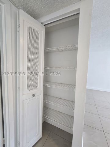 17011 N Bay Rd 815, Sunny Isles Beach, FL 33160