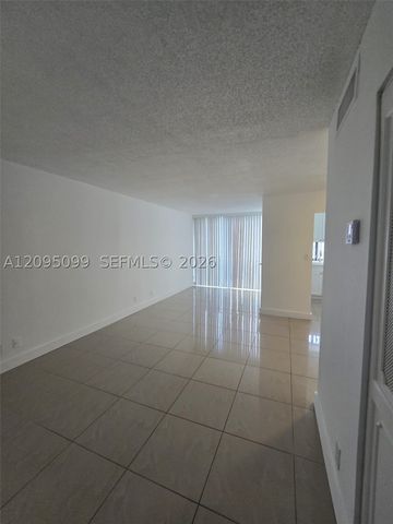 17011 N Bay Rd 815, Sunny Isles Beach, FL 33160