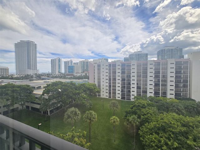 17011 N Bay Rd 815, Sunny Isles Beach, FL 33160